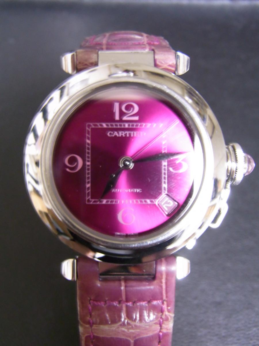 カルティエ パシャ W3108299 ピンクヴァイオレット文字盤、3.6.9.12アラビア、日付表示、3針  2005年クリスマス限定 ピンクヴァイオレット、リューズ、デイト表示(中古)