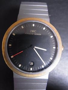 ポルシェデザイン ウルトラスポルティボ 3335 電池が切れて止まっている状態