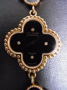 ヴァンクリーフ＆アーペル アルハンブラ 122974/147 中古