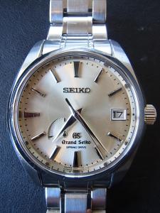 グランドセイコー スプリングドライブ SBGA001 中古 内箱 外箱 保証書 余りコマ4つ