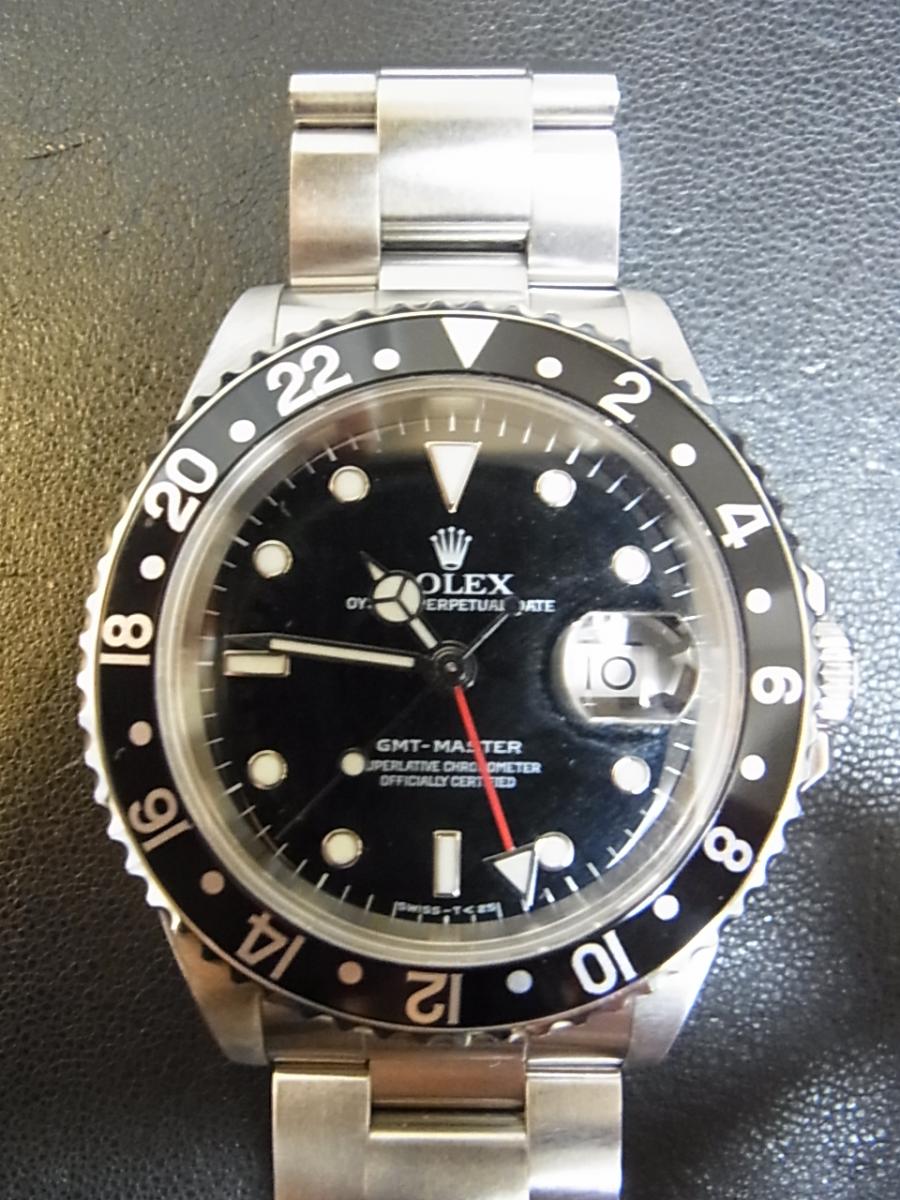 ロレックス GMTマスター1 16700 ブラックトリチウム文字盤　デイト表示　GMT針 U番シリアル(中古)高価買取事例