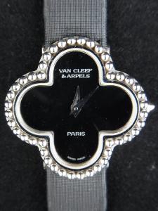 ヴァンクリーフ＆アーペル アルハンブラ 322974 ダイヤルに傷がある中古