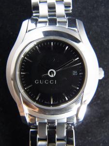 グッチ Ｇクラス YA055518 新品未使用 箱、保証書有、請求ハガキ付き