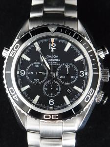 オメガ シーマスタープラネットオーシャン 2210_50 ブレスバックル部分キズあり、本体スクラッチあり 内箱 外箱 正規保証書 余りコマ4つ