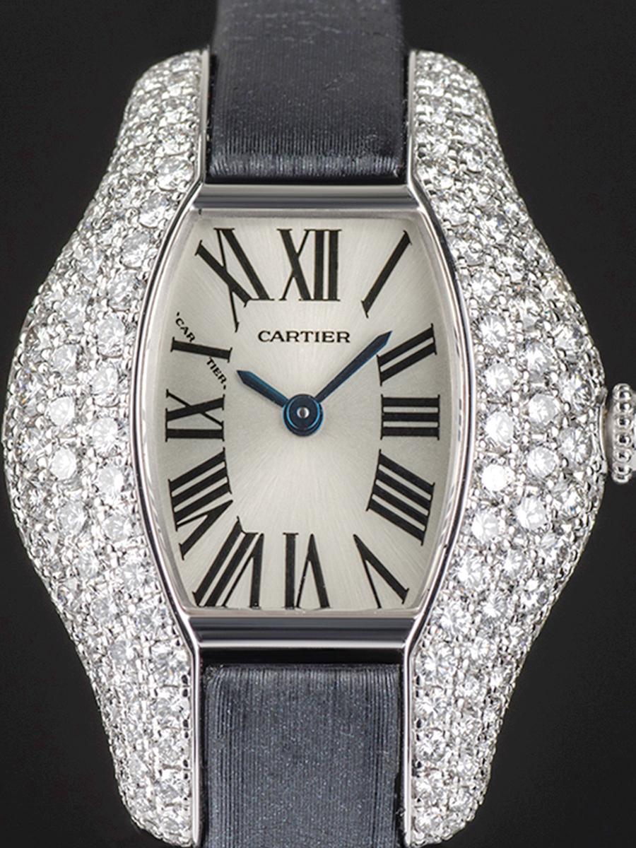 カルティエ トノー WJ301750 白文字盤、ローマン、 トノーアロンディ ダイヤ巻時計ケース、シルクストラップ(中古)高価買取事例