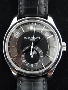 パテックフィリップ アニュアルカレンダー 5205G-010