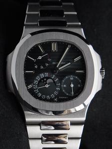 パテックフィリップ ノーチラス 5712-1A-001 中古 内箱 外箱 保証書 余りコマ2つ