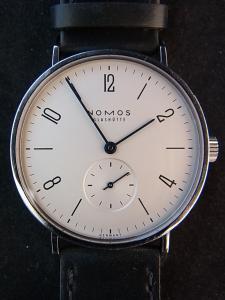 ノモス タンジェント TN1A1W2 中古 ノモス日本正規店ボックス・ギャランティーカード有