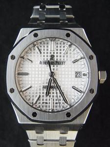 オーデマピゲ ロイヤルオーク 15450ST_OO_1256ST_01 綺麗な中古 オーデマピゲ純正ボックス×保証書