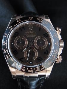 ロレックス デイトナ 116515LN 未使用品 東武百貨店 池袋店時計サロン発行保証書有、ボックス、替えベルト有
