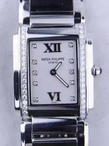 パテックフィリップ twenty-4 4910-10A-011 中古 内箱 外箱 保証書 余りコマ1つ