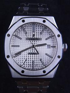 オーデマピゲ ロイヤルオーク 15400ST_OO_1220ST_02 中古 内箱 外箱 保証書 余りコマ2つ