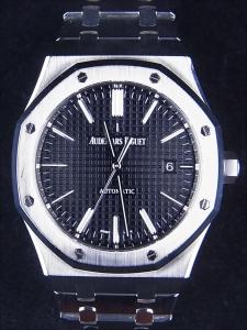 オーデマピゲ ロイヤルオーク 15400ST_OO_1220ST_01 中古 内箱 外箱 保証書 余りコマ4つ