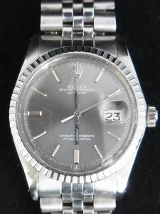 ロレックス デイトジャスト 1603 全体的に傷の多い中古 無し