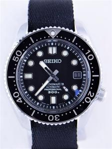 セイコー プロスペックス SBDX001 ラグ一部凹み、それ以外は綺麗。ＳＳ使用済み、ラバー未使用 内箱 外箱 保証書 余りコマ3つ