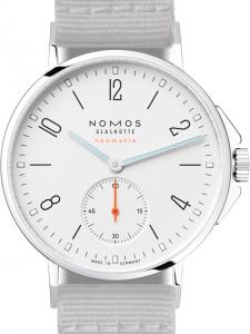 ノモス アホイ 560 未使用