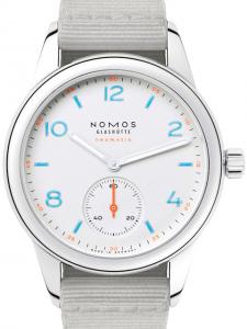 ノモス クラブ 740 未使用