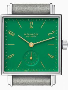 ノモス テトラ 489 未使用 内箱 外箱 保証書