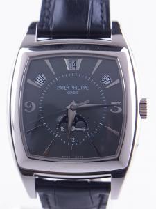 パテックフィリップ アニュアルカレンダー 5135G Ａ※割と綺麗な中古 内箱 外箱 保証書