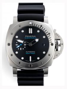 パネライ サブマーシブル PAM01305 新品未使用 内箱 外箱 保証書