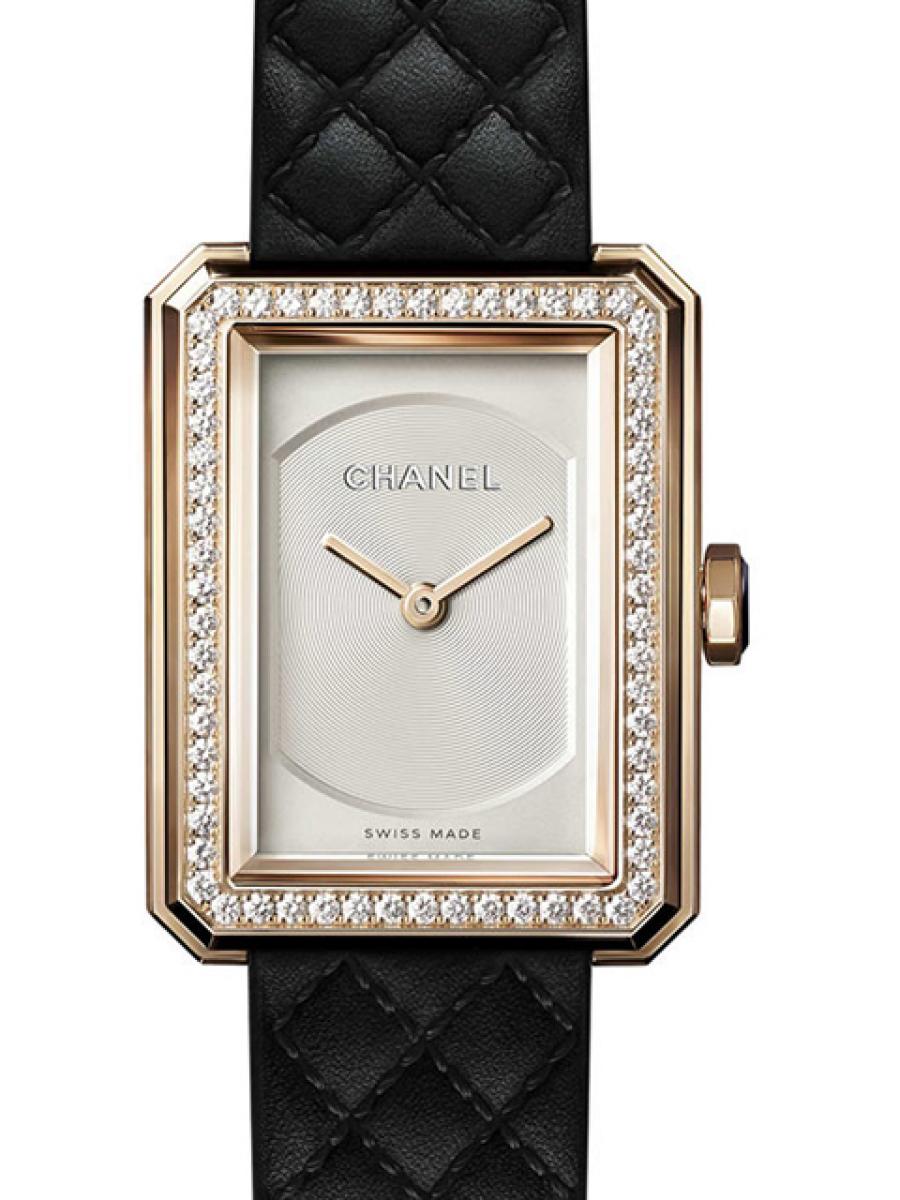 シャネル ボーイフレンド H6590 ホワイト ダイヤ ギョーシェダイヤル  ゴールドケース  レディース キルティング模様　カーフストラップ　スモールサイズ　(新品未使用)