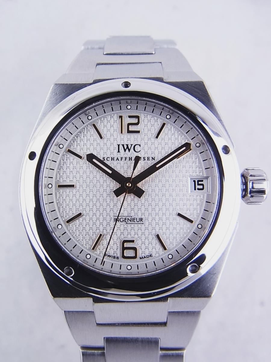 IWC インヂュニア IW451503 ホワイト メンズ(AB※使用感多い中古)高価買取事例