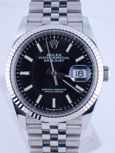 ロレックス デイトジャスト 126234 綺麗な中古 内箱、外箱、保証書