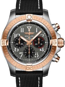 ブライトリング アベンジャー UB01821A1B1X1 新品未使用 内箱外箱保証書