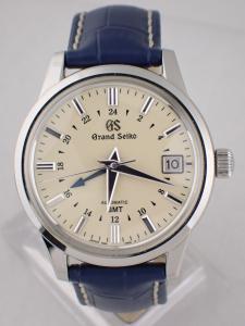 グランドセイコー メカニカル自動巻 SBGM221 中古、傷あり 内箱、外箱、保証書
