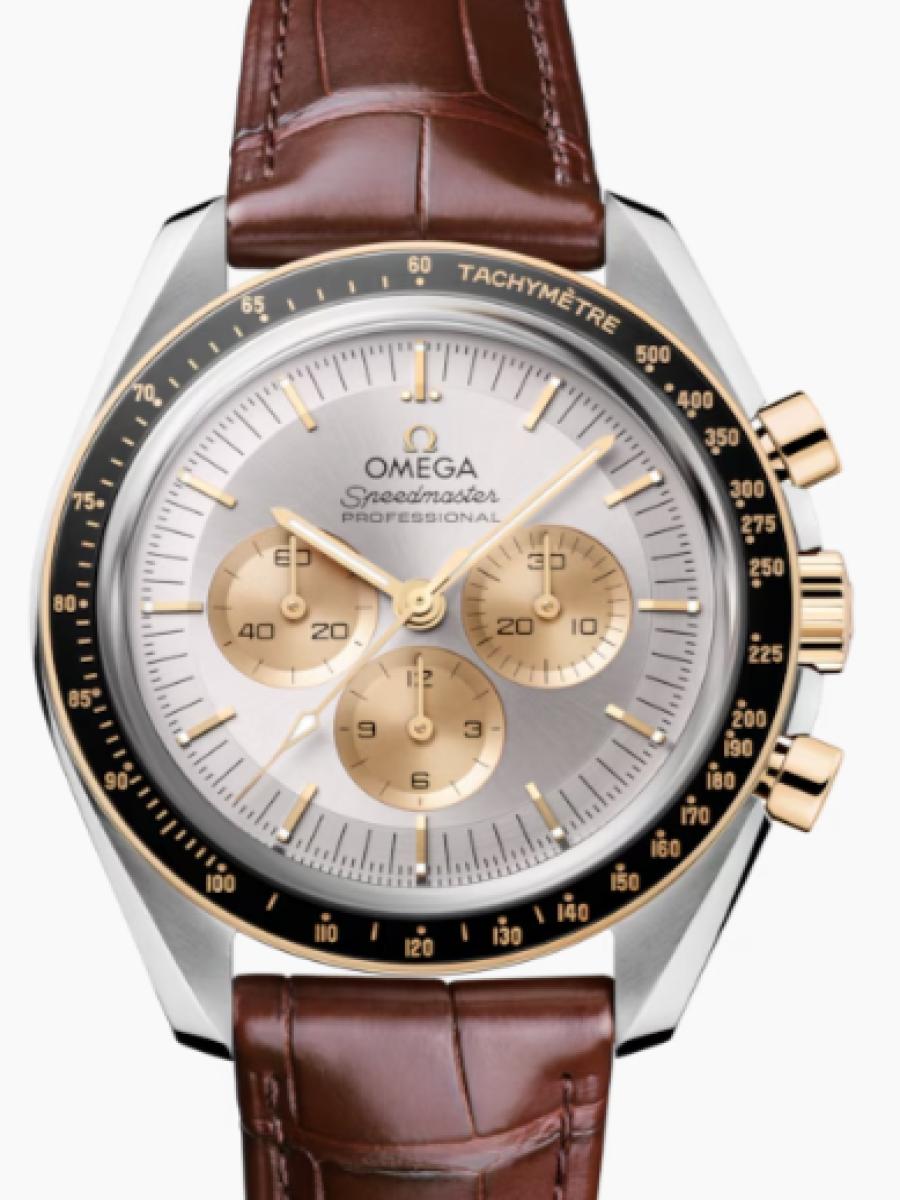 オメガ スピードマスター 310.23.42.50.02.001 シルバー ムーンウォッチ プロフェッショナ﻿ル 3カウンター　クロノ　コンビモデル　タキメーター　シルバー文字盤　  メンズ　メンズモデル　45ｍｍ　アリゲーターストラップ　シースルーバック　(新品未使用)