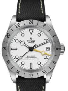 チューダー ブラックベイ M79470-0006 新品未使用 内箱 外箱 保証書