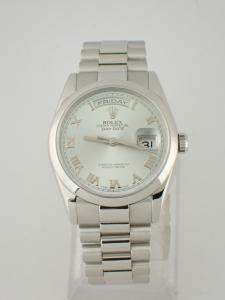 ロレックス デイデイト 118206 AA※中古美品 内箱、外箱、保証書