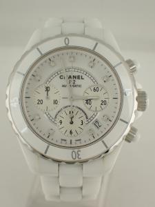 シャネル J12 H2009 A※傷あり中古 内箱、外箱、保証書、コマ