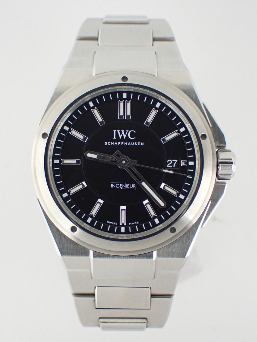 IWC インヂュニア IW323902 ブラック 40mm、デイト、メンズ(A※小傷あり)