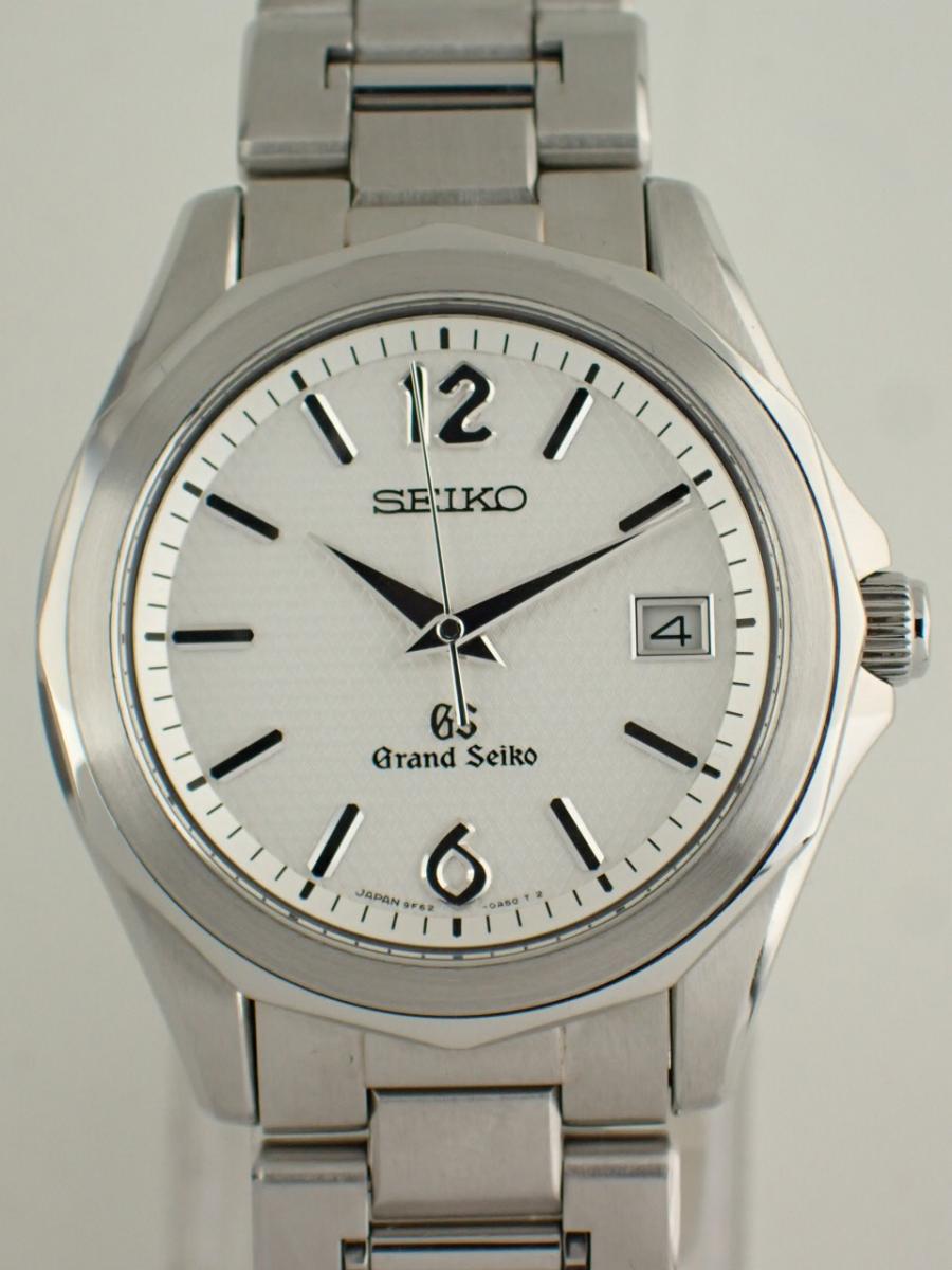 グランドセイコー 9Fクォーツ SBGX033 シルバーホワイト 38mm径、メンズ(AB※傷多い、ベゼル傷有り)