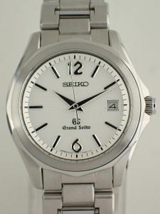 グランドセイコー 9Fクォーツ SBGX033 AB※傷多い、ベゼル傷有り 内箱