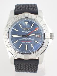 ブライトリング アベンジャー A3239011-C930-170A A※傷あり中古 内箱、外箱、保証書