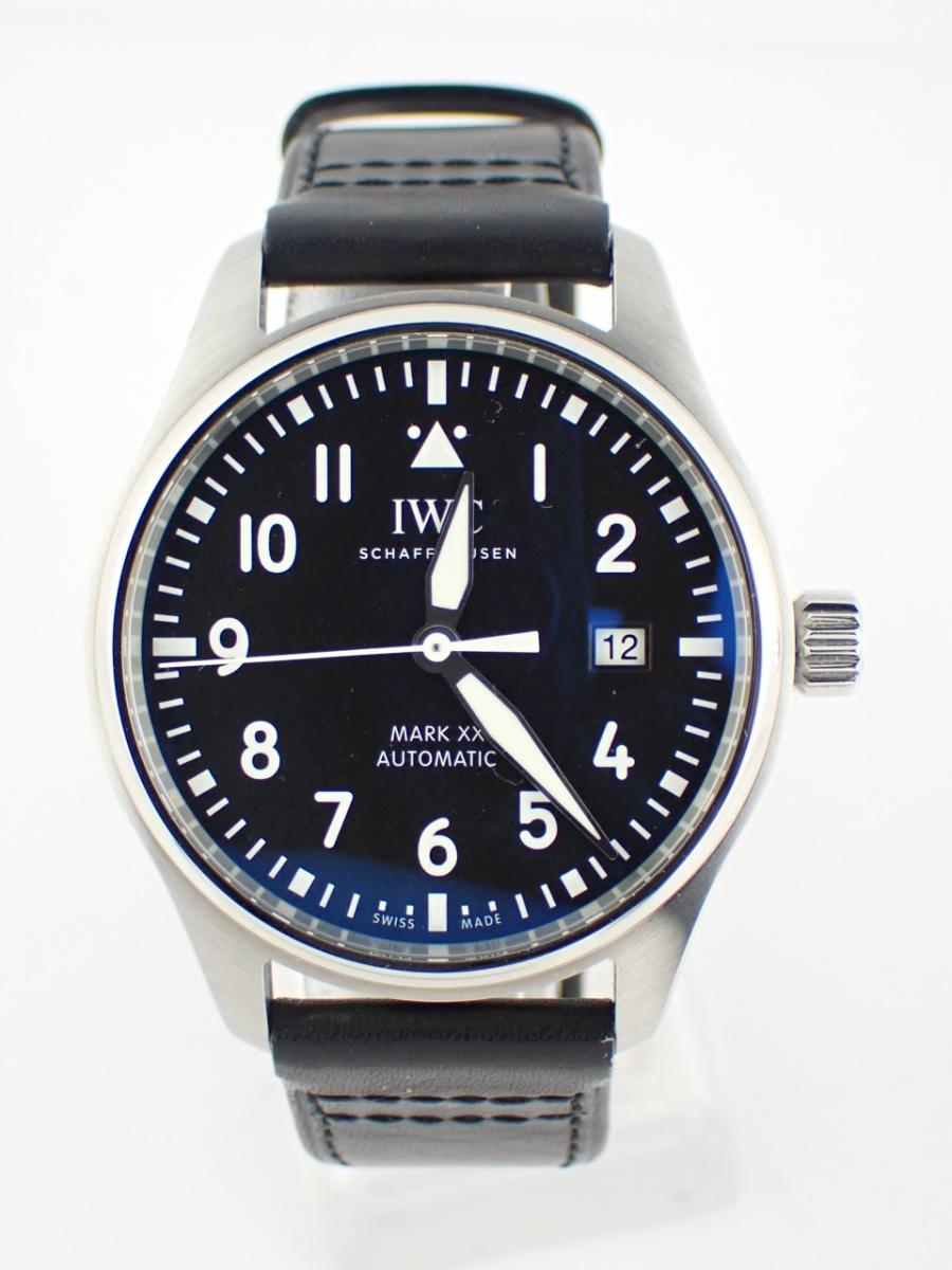 IWC パイロットウォッチ IW328201 ブラック 40mm径、メンズ(A※傷あり中古)