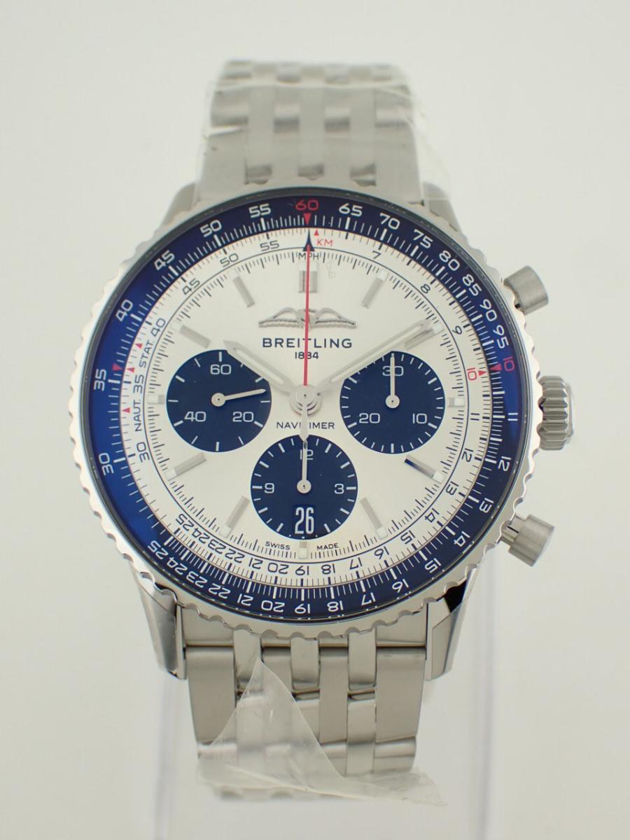 ブライトリング ナビタイマー AB0138241G1A1 シルバー B01 43 クロノグラフ　デイト表示　シルバーダイヤル　AB0138 メンズ　43ｍｍ　シースルーバック　COSC認定　キャリバーＢ01　パワーリザーブ70時間(NS)
