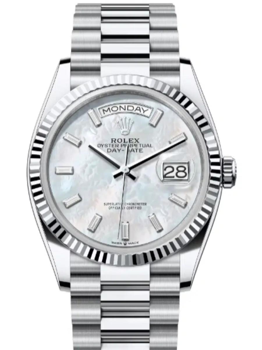 ロレックス デイデイト 128236-0021 マザーオブパール オイスター、36 mm、プラチナ 128236 ユニセックス　36ｍｍ　キャリバー 3255　パワーリザーブ 約70時間　プレジデントブレス(新品未使用)