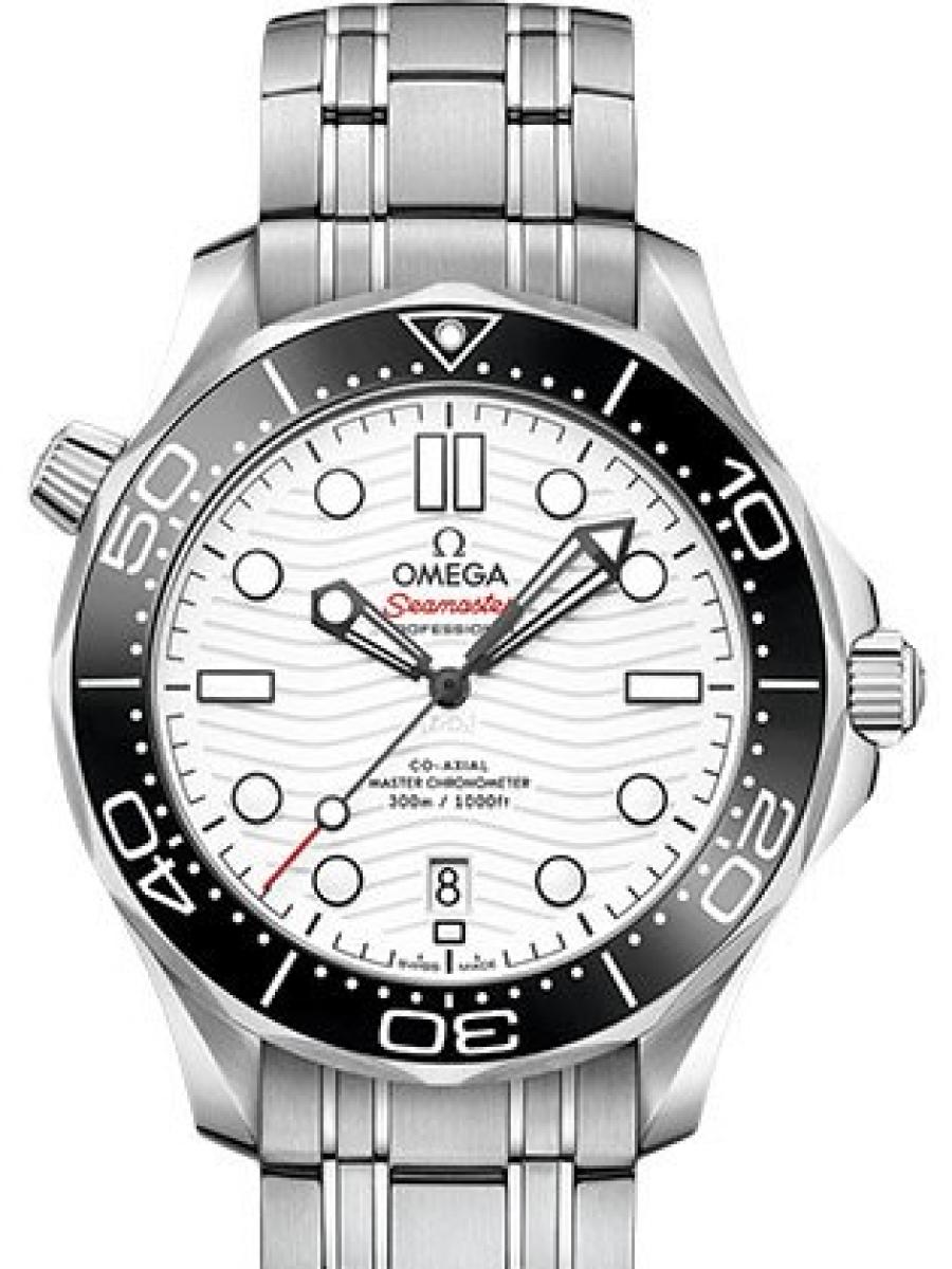 オメガ シーマスター 210.30.42.20.04.001 ホワイト シーマスターダイバー300M　ホワイトダイヤル　デイト表示　クロノ メンズ　42mm　キャリバ﻿ー オメガ 880﻿0　パワーリザー﻿ブ 55時﻿間　シースルーバック(新品未使用)